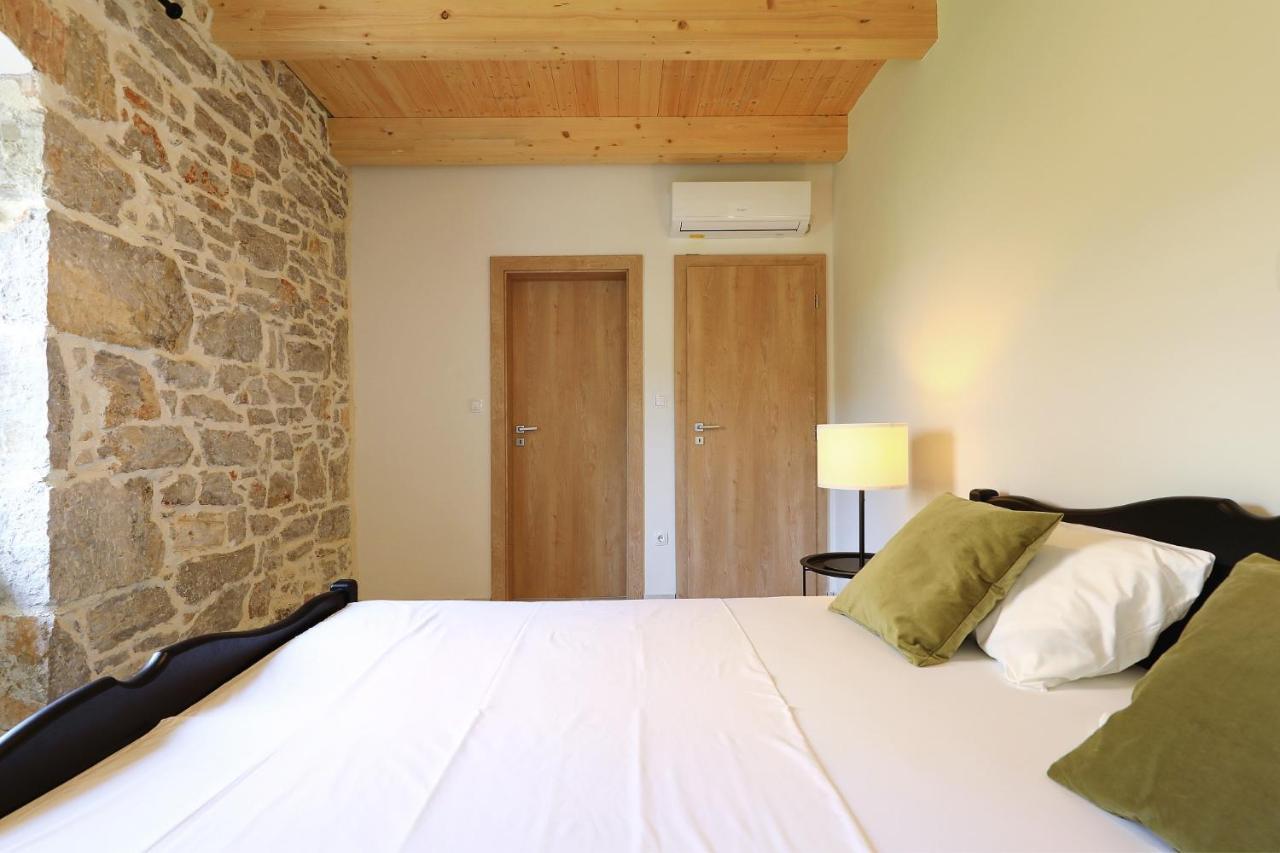 Villa Mira With A Heated Pool And A Sea View Božava Exteriér fotografie