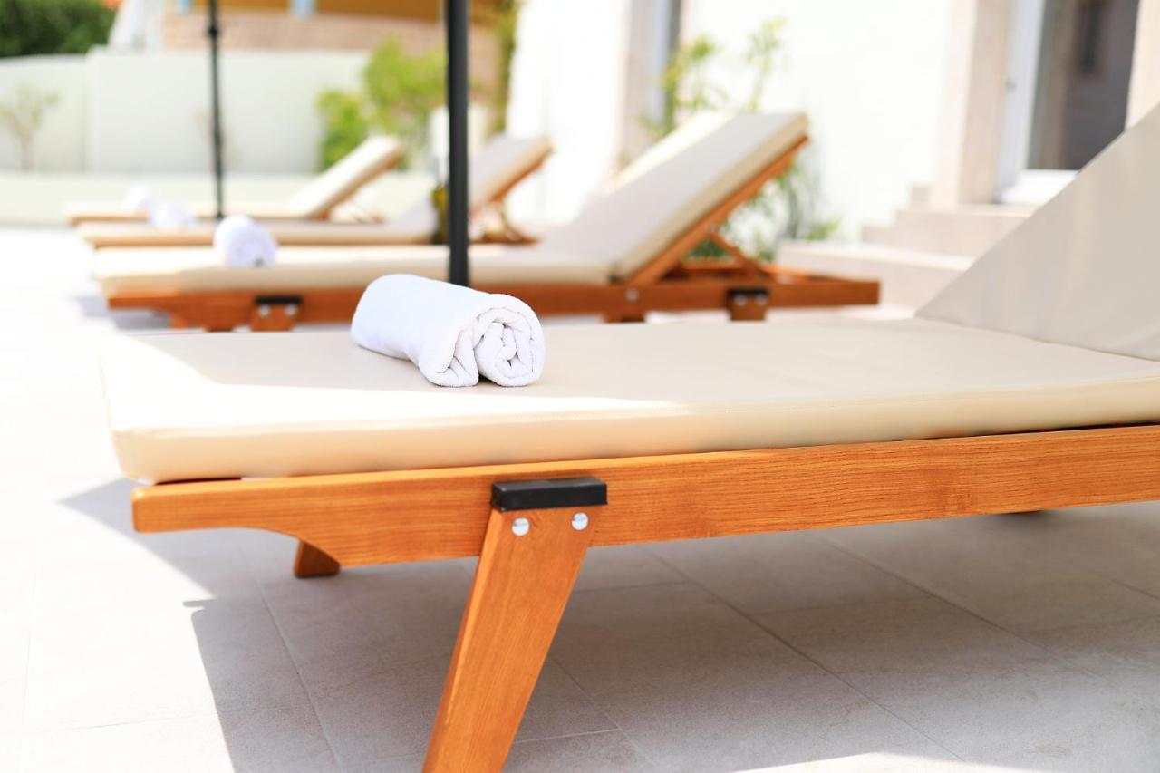 Villa Mira With A Heated Pool And A Sea View Božava Exteriér fotografie