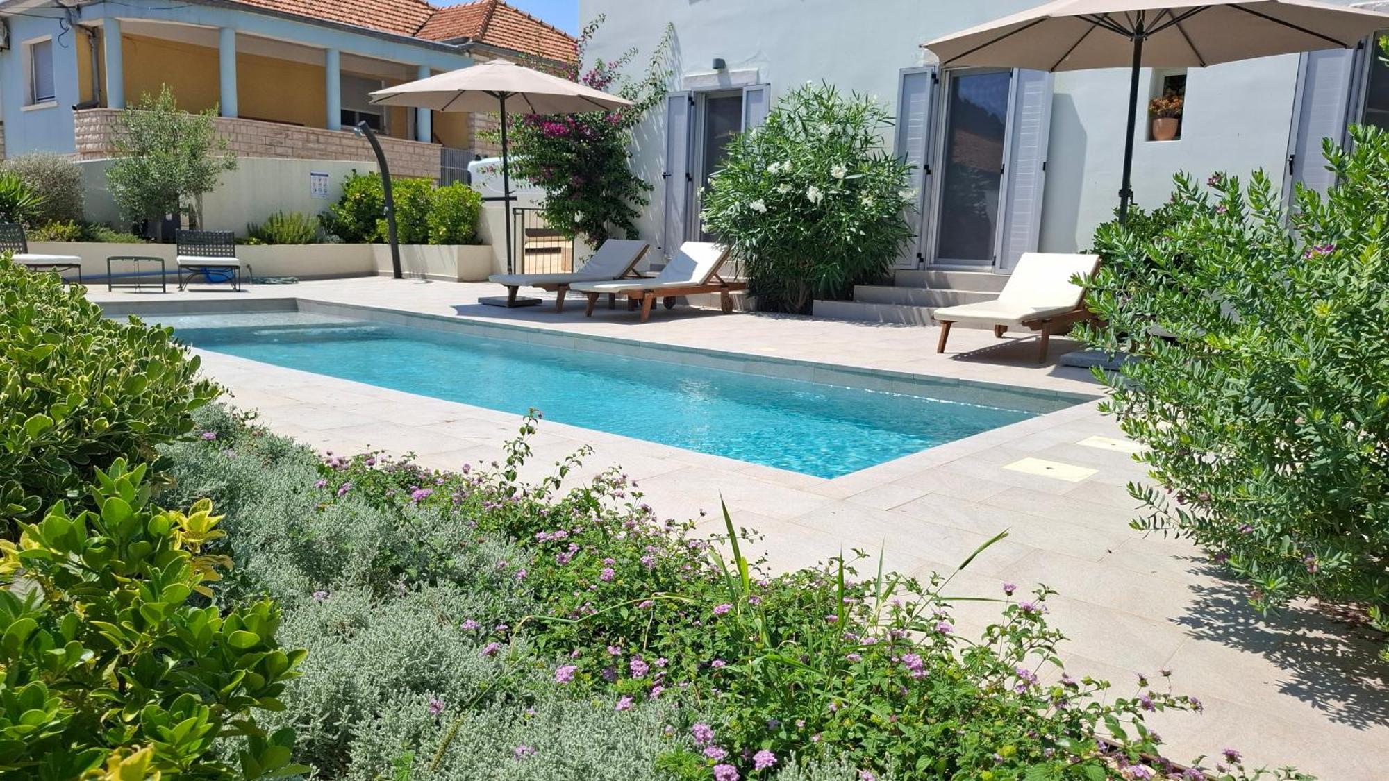 Villa Mira With A Heated Pool And A Sea View Božava Exteriér fotografie