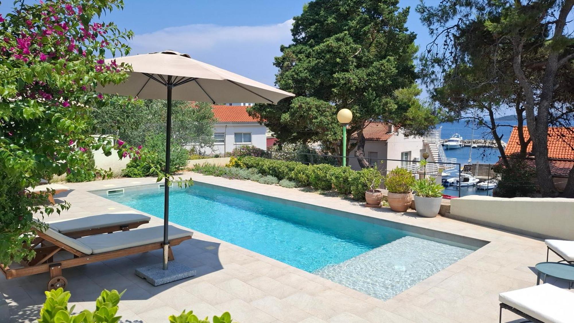 Villa Mira With A Heated Pool And A Sea View Božava Exteriér fotografie